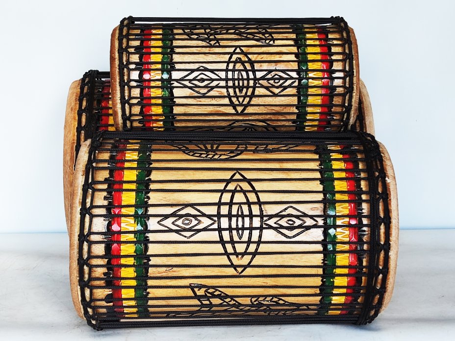 Ensemble de tambours basses dunun - Set de doundouns de Guinée