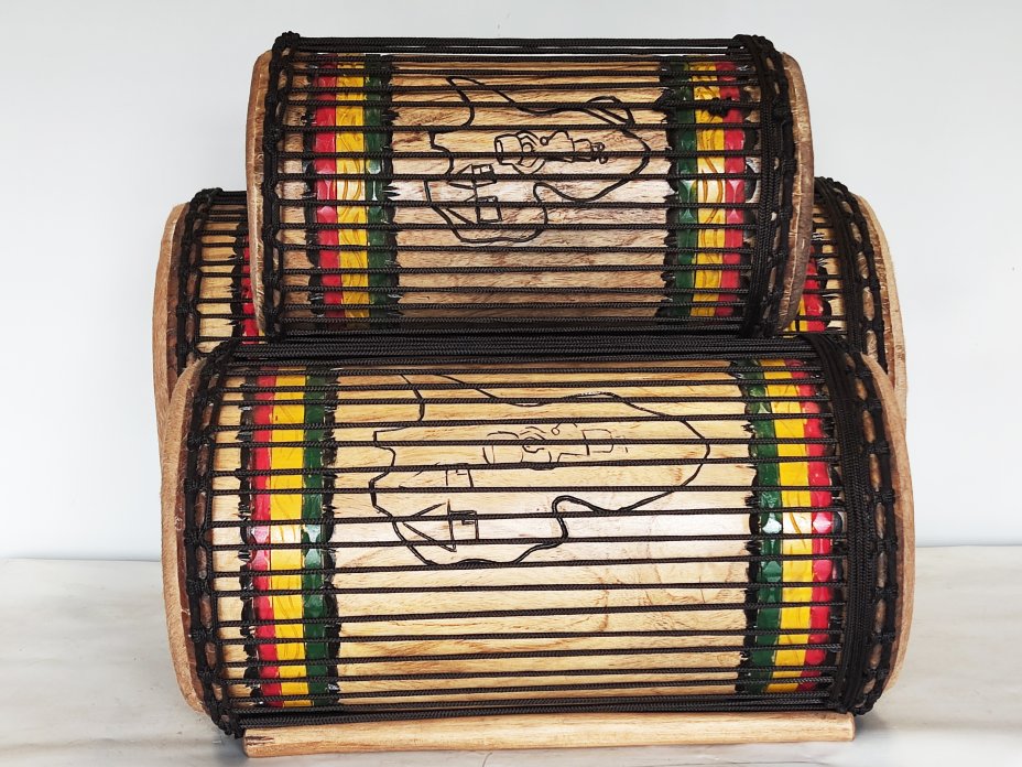 Ensemble de tambours basses dunun - Set de doundouns de Guinée