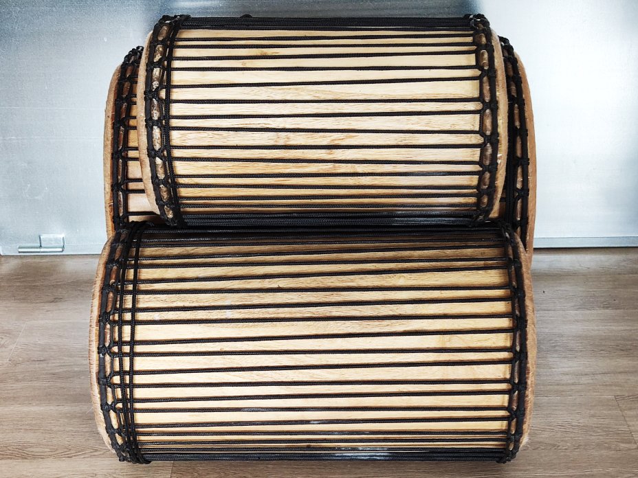 Ensemble de tambours basses dunun - Set de doundouns de Guinée