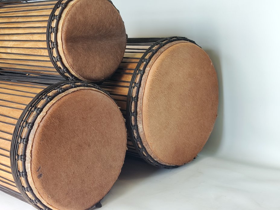 Ensemble de tambours basses dunun - Set de doundouns de Guinée 6615